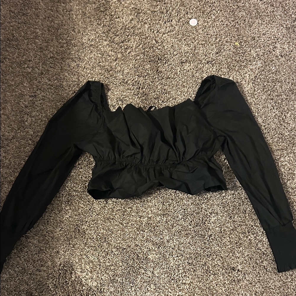 SHEIN Elegant Black Off-Shoulder Crop Top